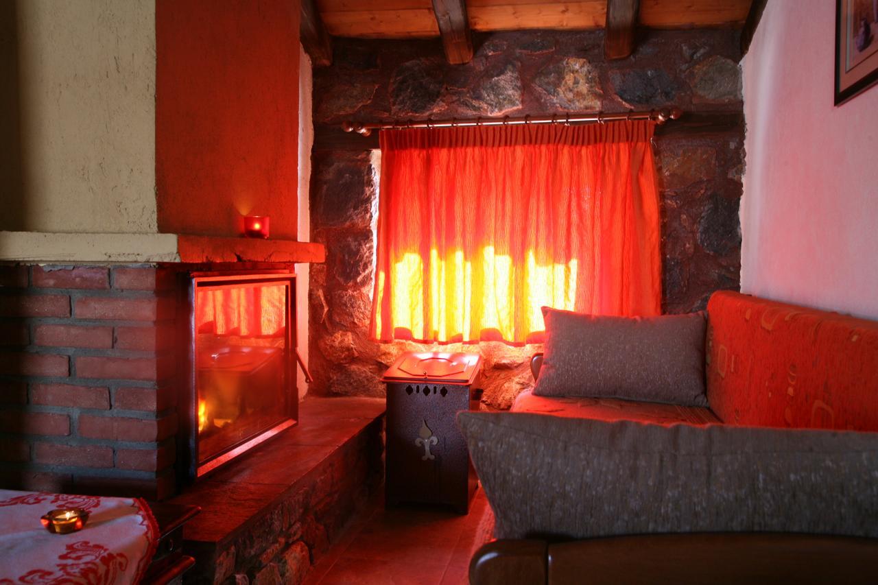 Eleni'S Guesthouse Agios Athanasios  Exteriör bild